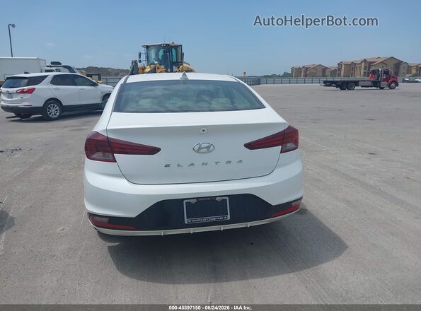 5NPD84LF7KH422242 2019 HYUNDAI ELANTRA White 