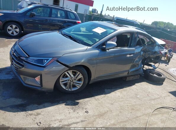 5NPD84LF7KH492467 2019 HYUNDAI ELANTRA Серый Вид спереди