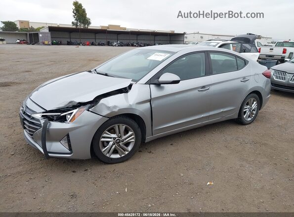 5NPD84LF7LH617923 2020 HYUNDAI ELANTRA Silver Vista tres cuartos delantera izquierda