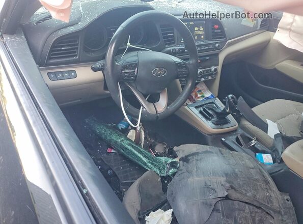 5NPD84LF7LH629182 2020 HYUNDAI ELANTRA Черный Вид панели приборов