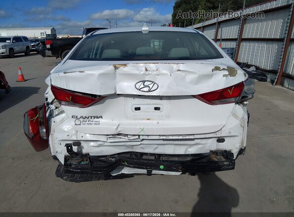 5NPD84LF8HH006788 2017 HYUNDAI ELANTRA White 