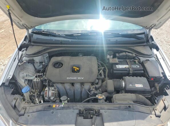 5NPD84LF8HH027379 2017 HYUNDAI ELANTRA Silver Rear interior view