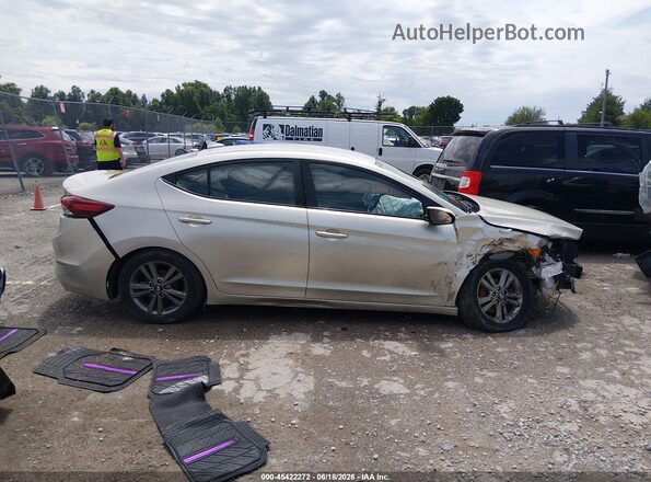 5NPD84LF8HH037412 2017 HYUNDAI ELANTRA Gold Առջևի վահանակի տեսք