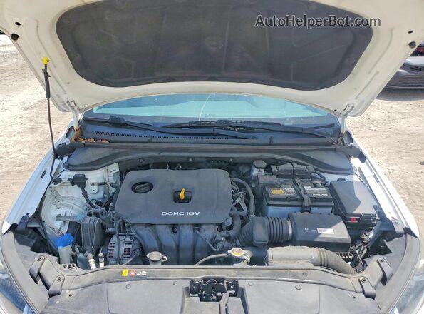5NPD84LF8HH044019 2017 HYUNDAI ELANTRA White 