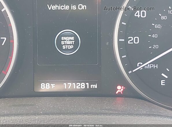 5NPD84LF8HH065050 2017 HYUNDAI ELANTRA Silver 