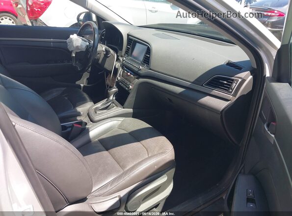 5NPD84LF8HH065050 2017 HYUNDAI ELANTRA Silver Widok wnętrza z przodu