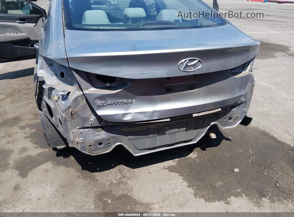 5NPD84LF8HH074489 2017 HYUNDAI ELANTRA Silver Vista frontal