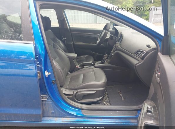 5NPD84LF8HH120287 2017 HYUNDAI ELANTRA Blue Вид салону спереду