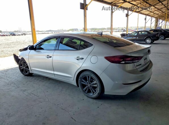 5NPD84LF8JH262208 2018 HYUNDAI ELANTRA Серебряный Задняя левая четверть