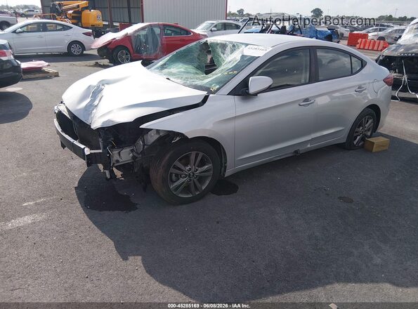 5NPD84LF8JH273662 2018 HYUNDAI ELANTRA Silver Առջևի ձախ երեք քառորդ տեսարան