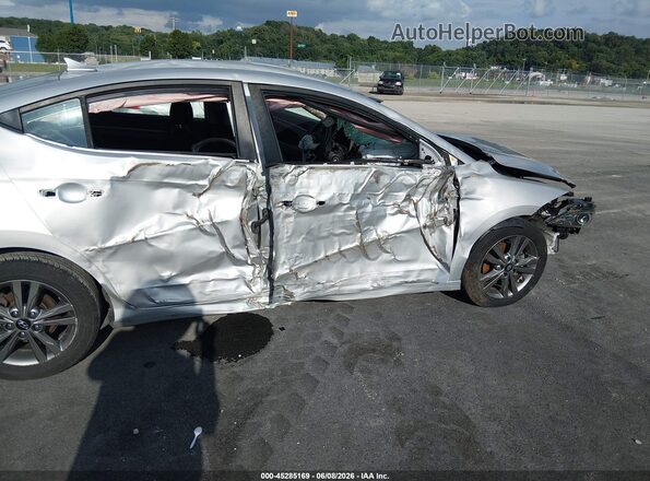5NPD84LF8JH273662 2018 HYUNDAI ELANTRA Silver Դիմացի տեսք