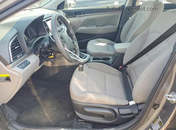 5NPD84LF8JH324917 2018 HYUNDAI ELANTRA Silver Widok wnętrza z przodu