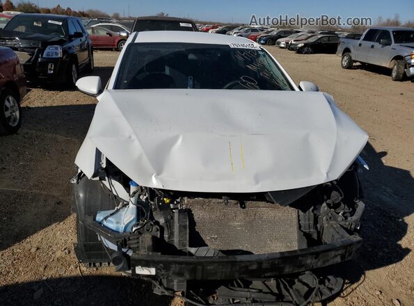 5NPD84LF8JH335531 2018 HYUNDAI ELANTRA Белый Вид спереди