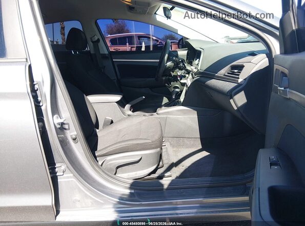 5NPD84LF8KH422492 2019 HYUNDAI ELANTRA Серый Вид салона спереди