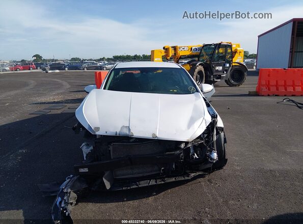 5NPD84LF8KH463897 2019 HYUNDAI ELANTRA White Vista interior trasera