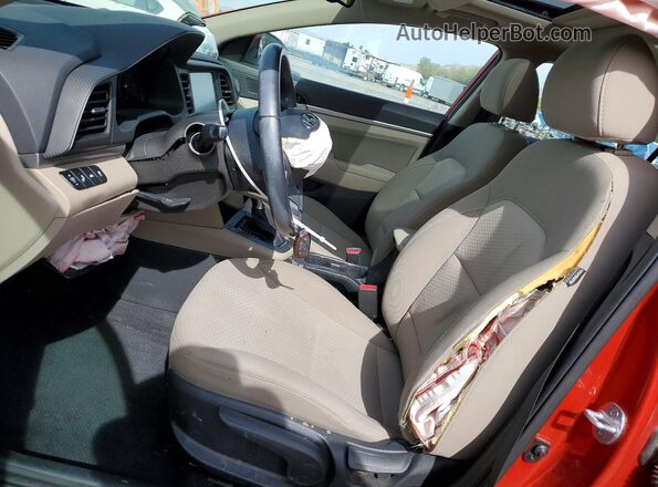 5NPD84LF8LH627506 2020 HYUNDAI ELANTRA Red Widok wnętrza z przodu