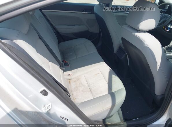5NPD84LF9HH023681 2017 HYUNDAI ELANTRA Silver VIN կոդի պիտակի տեսք