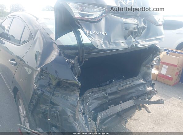 5NPD84LF9HH062271 2017 HYUNDAI ELANTRA Black წინა ხედი