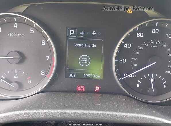 5NPD84LF9HH156926 2017 HYUNDAI ELANTRA Black 