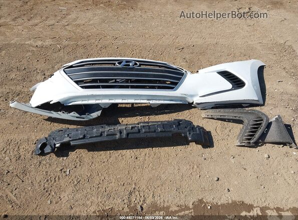 5NPD84LF9HH173242 2017 HYUNDAI ELANTRA White Instrument cluster view