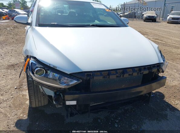 5NPD84LF9HH173242 2017 HYUNDAI ELANTRA White Front view