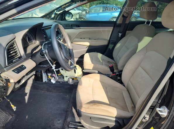 5NPD84LF9HH191675 2017 HYUNDAI ELANTRA Black Widok wnętrza z przodu