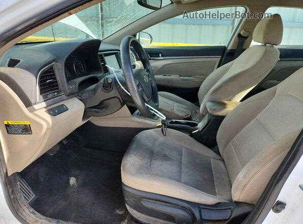 5NPD84LF9JH287201 2018 HYUNDAI ELANTRA White Вид салону спереду