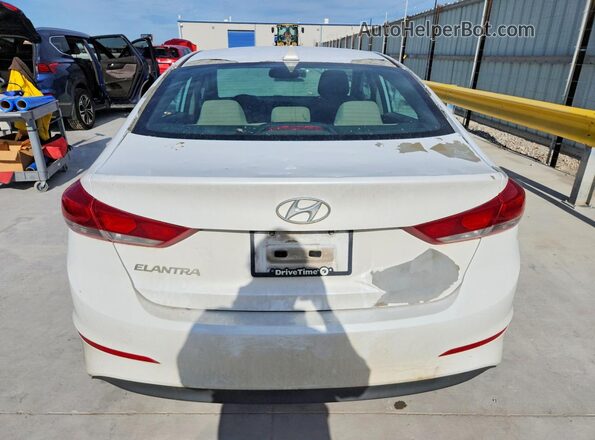 5NPD84LF9JH287201 2018 HYUNDAI ELANTRA White Вид ззаду