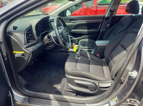 5NPD84LF9JH325851 2018 HYUNDAI ELANTRA Gray Սալոնի դիմացի տեսք