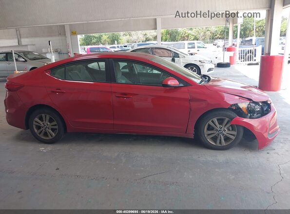 5NPD84LF9JH374855 2018 HYUNDAI ELANTRA Red Rear interior view