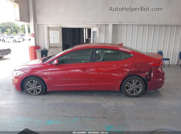 5NPD84LF9JH374855 2018 HYUNDAI ELANTRA Red 360 interior view