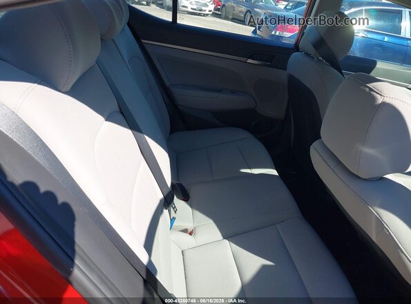 5NPD84LF9JH379165 2018 HYUNDAI ELANTRA Red VIN sticker view