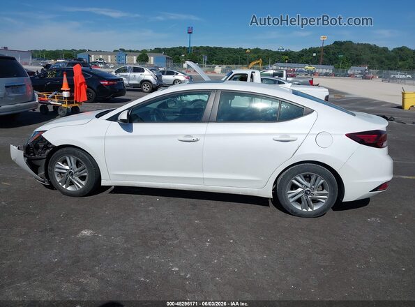 5NPD84LF9LH597139 2020 HYUNDAI ELANTRA White Widok wnętrza z tyłu