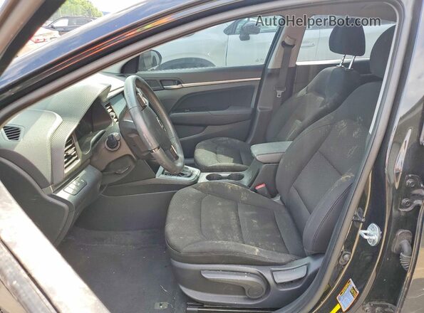 5NPD84LF9LH602632 2020 HYUNDAI ELANTRA Черный Вид салона спереди