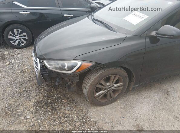 5NPD84LFXHH170379 2017 HYUNDAI ELANTRA Black Вид спереду