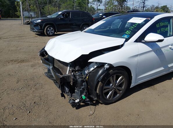 5NPD84LFXHH201114 2017 HYUNDAI ELANTRA White Vista frontal