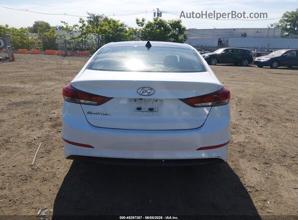 5NPD84LFXHH201114 2017 HYUNDAI ELANTRA White 
