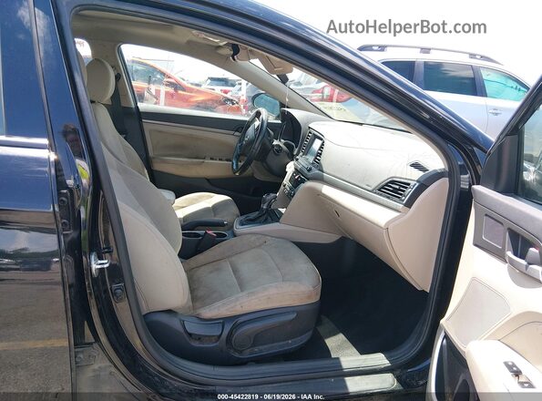 5NPD84LFXHH205731 2017 HYUNDAI ELANTRA Black Սալոնի դիմացի տեսք
