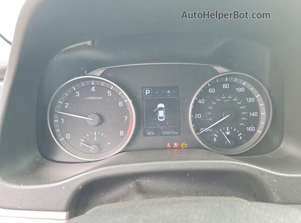 5NPD84LFXJH290706 2018 HYUNDAI ELANTRA White 