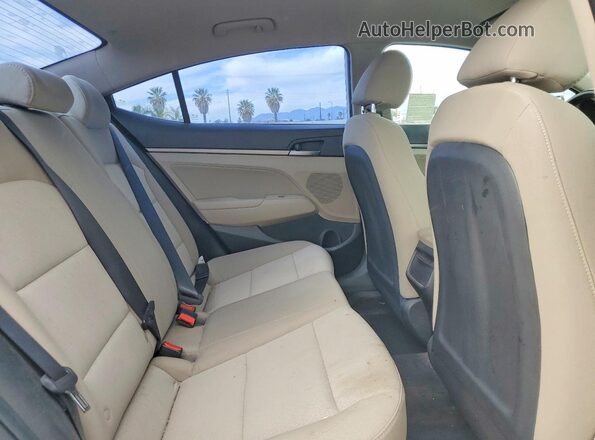5NPD84LFXJH290706 2018 HYUNDAI ELANTRA White 