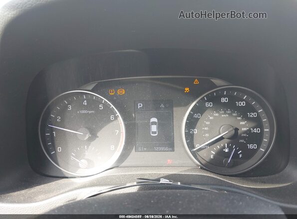 5NPD84LFXJH306533 2018 HYUNDAI ELANTRA White Вид задніх сидінь