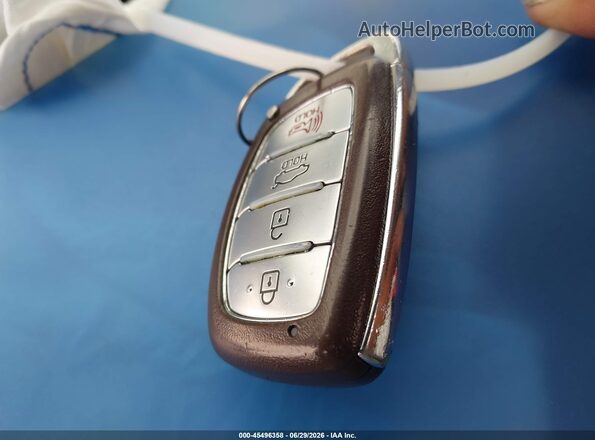 5NPD84LFXJH341718 2018 HYUNDAI ELANTRA Silver Vista del salpicadero