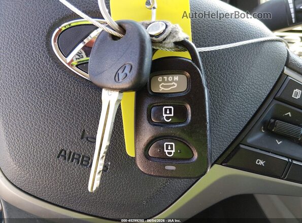 5NPD84LFXJH354016 2018 HYUNDAI ELANTRA Gray წინა პანელის ხედი