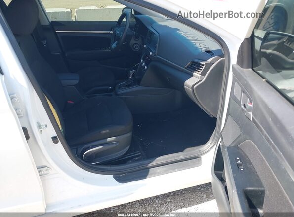 5NPD84LFXLH569043 2020 HYUNDAI ELANTRA Белый Вид салона спереди