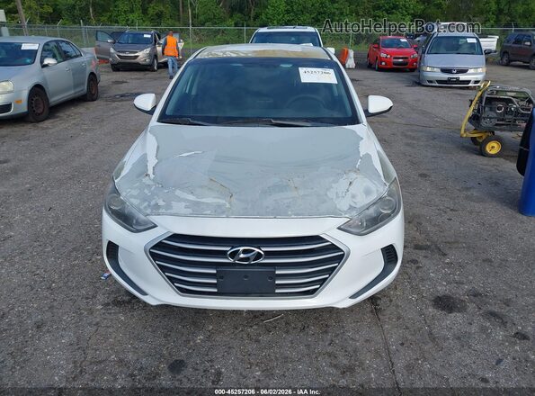 5NPD84LS7JH246937 2018 HYUNDAI ELANTRA White ხელსაწყოთა პანელის ხედი