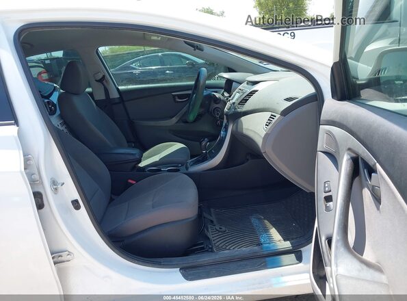 5NPDH4AE0GH683729 2016 HYUNDAI ELANTRA White Vista interior delantera