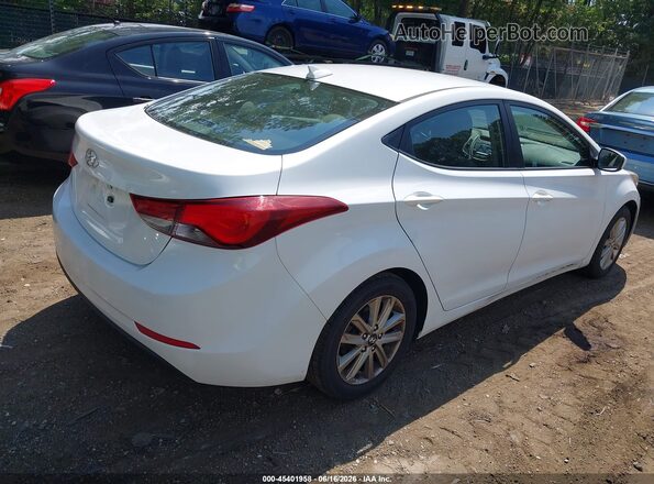 5NPDH4AE1GH742464 2016 HYUNDAI ELANTRA White Rear right