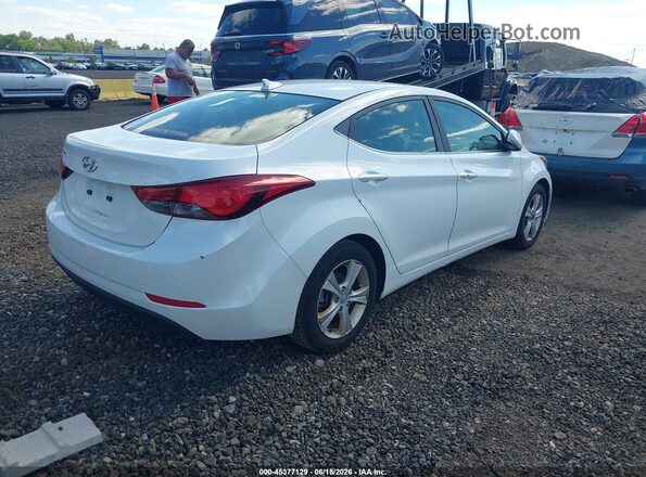 5NPDH4AE1GH753450 2016 HYUNDAI ELANTRA Белый 