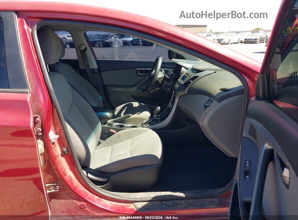 5NPDH4AE2GH709747 2016 HYUNDAI ELANTRA Бордовый Вид салона спереди