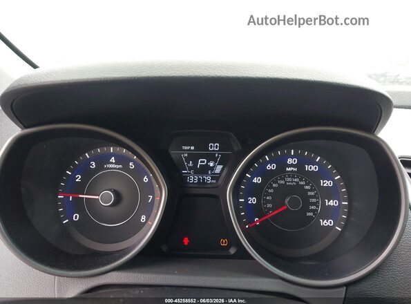 5NPDH4AE2GH714351 2016 HYUNDAI ELANTRA Белый Вид задних сидений